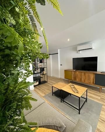 Apartamentos 1240 Jordan Валенсія Екстер'єр фото